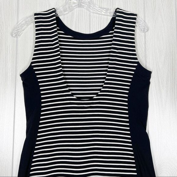 Athleta | Black / White Stripe Mala Scoop Back Sleeveless Dress Size Small - Picture 4 of 7